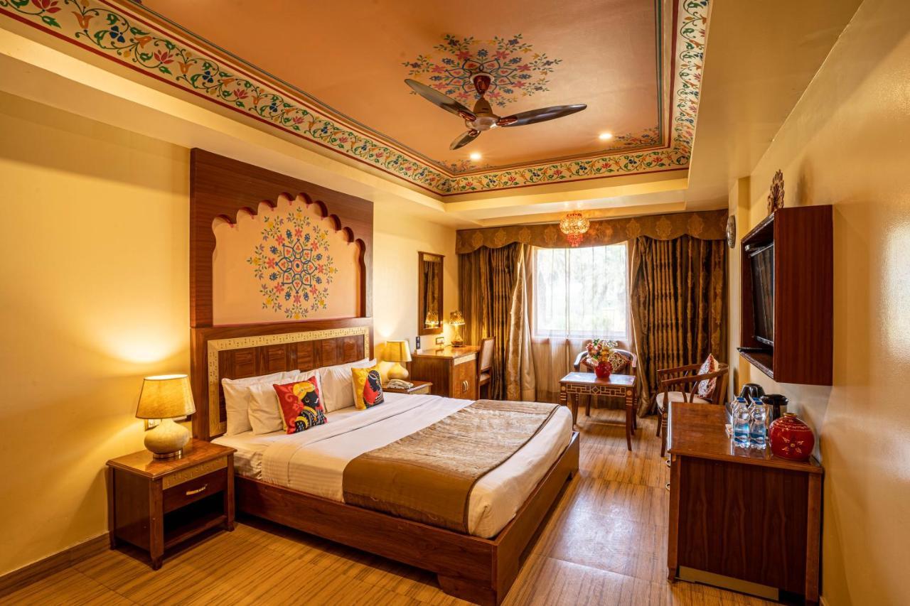 Chokhi Dhani The Palace Hotel ไจซัลเมอร์ ภายนอก รูปภาพ