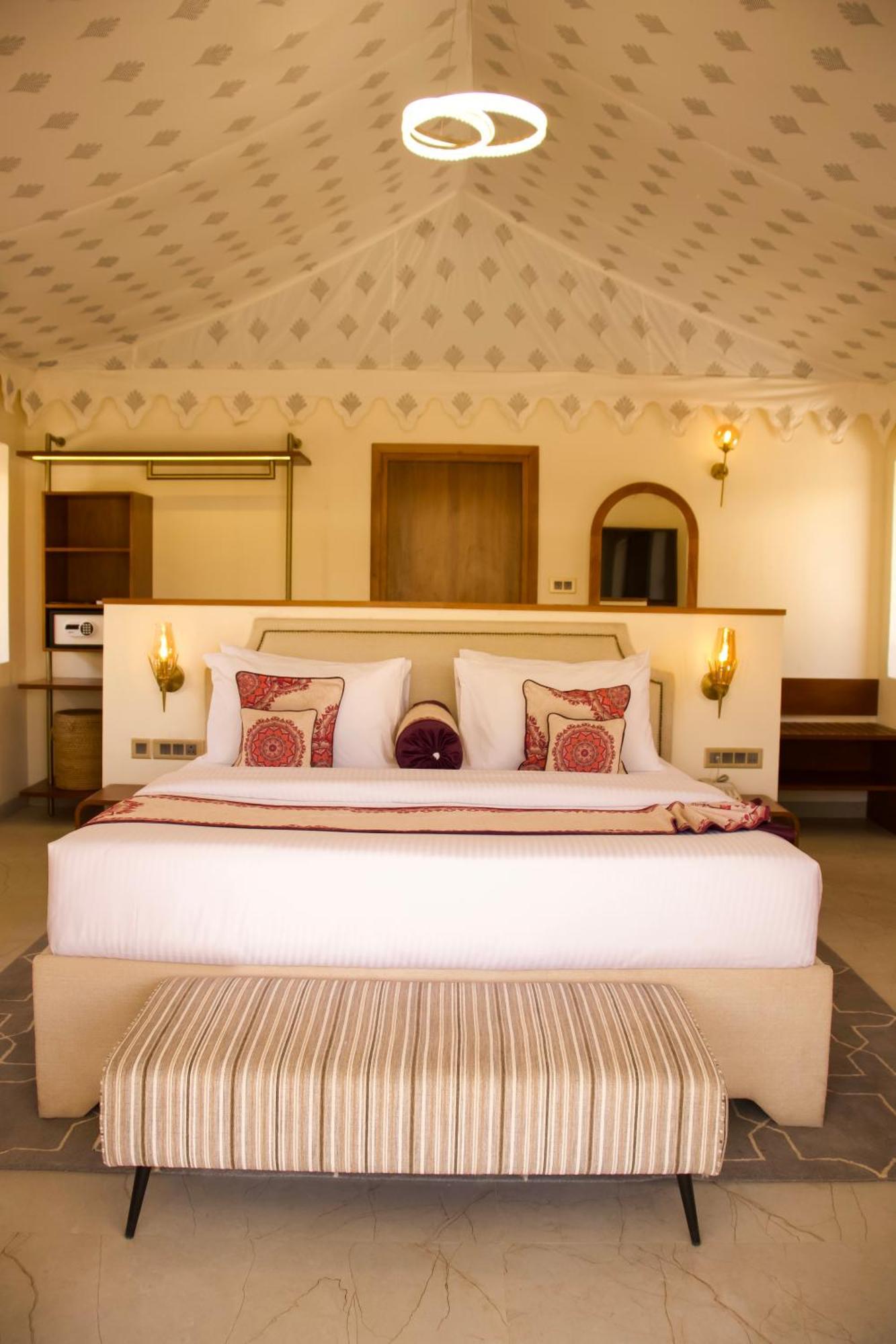 Chokhi Dhani The Palace Hotel ไจซัลเมอร์ ภายนอก รูปภาพ