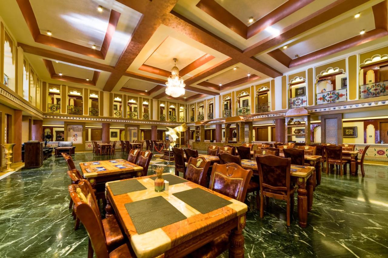 Chokhi Dhani The Palace Hotel ไจซัลเมอร์ ภายนอก รูปภาพ