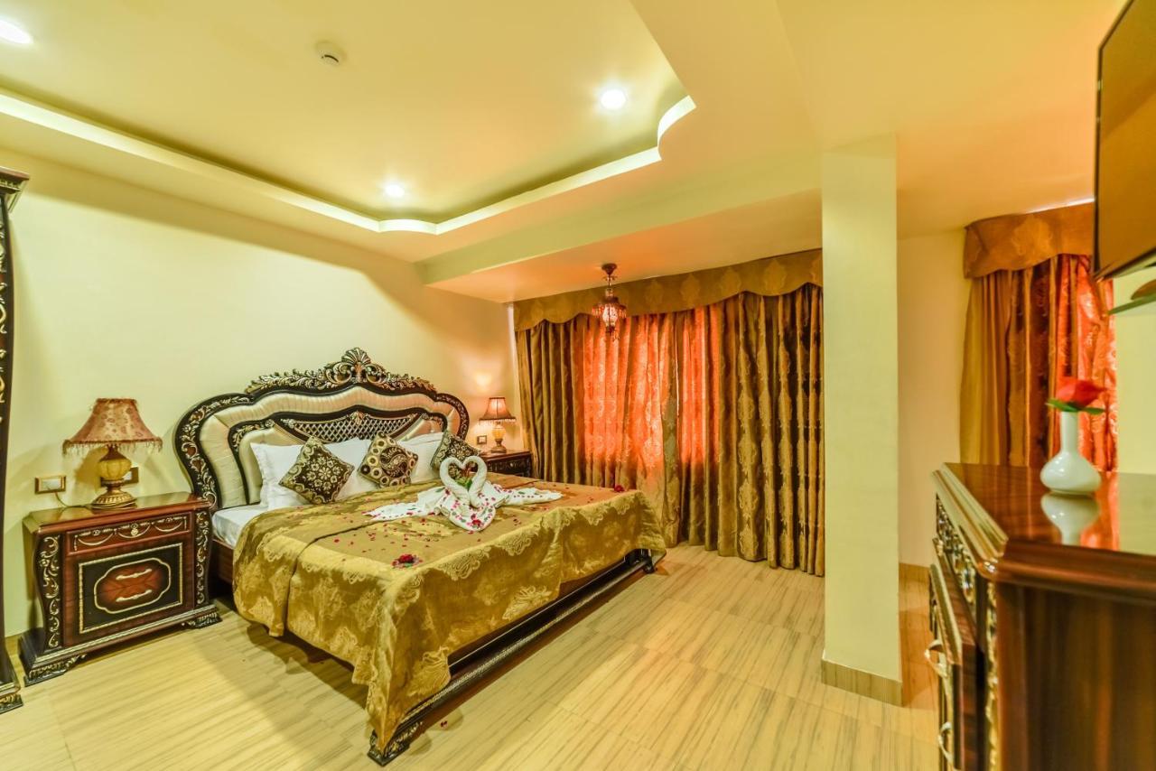 Chokhi Dhani The Palace Hotel ไจซัลเมอร์ ภายนอก รูปภาพ